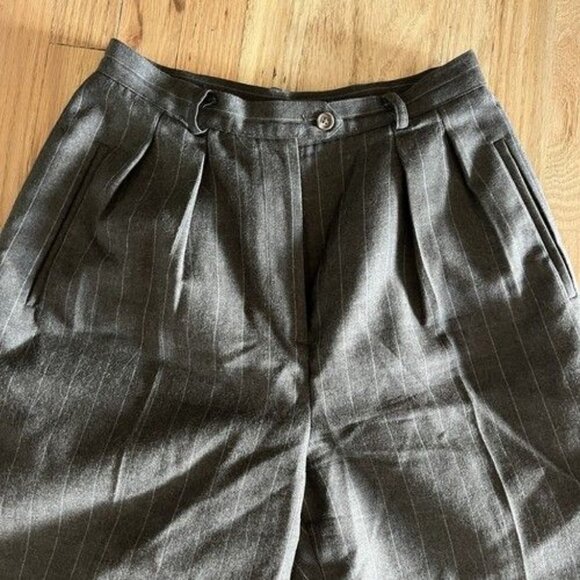 Y2k Ralph Lauren 100% Wool Lined Grey Pin Striped Pleated Pants size 8 Cuffed - Picture 3 of 7